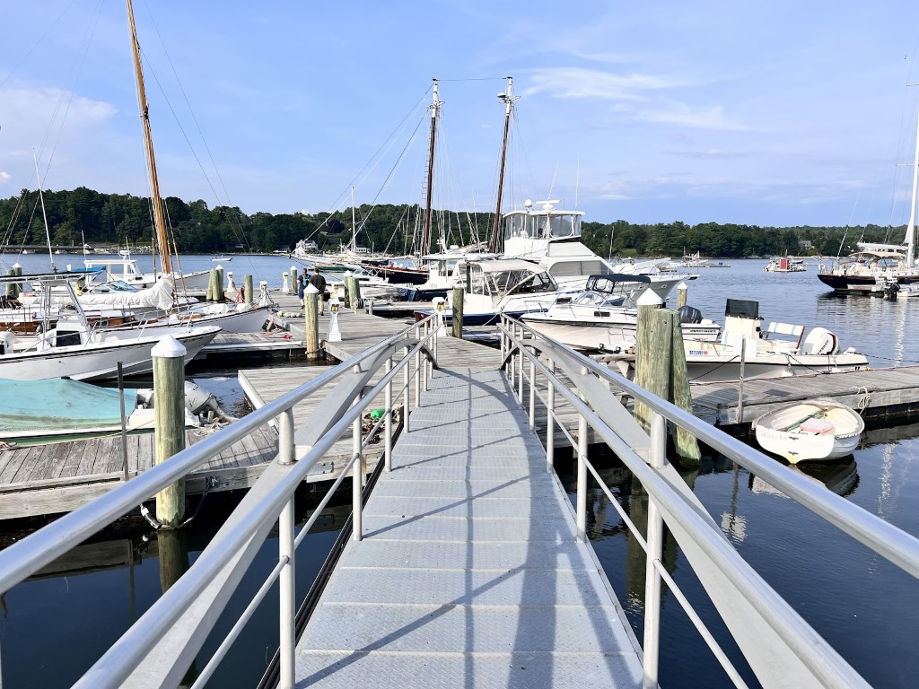 The marina at Thompson's Wharf